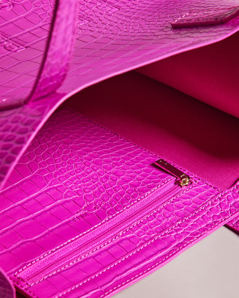 {{ product.type }} - Ted Baker London - Kosovo - CROCCON